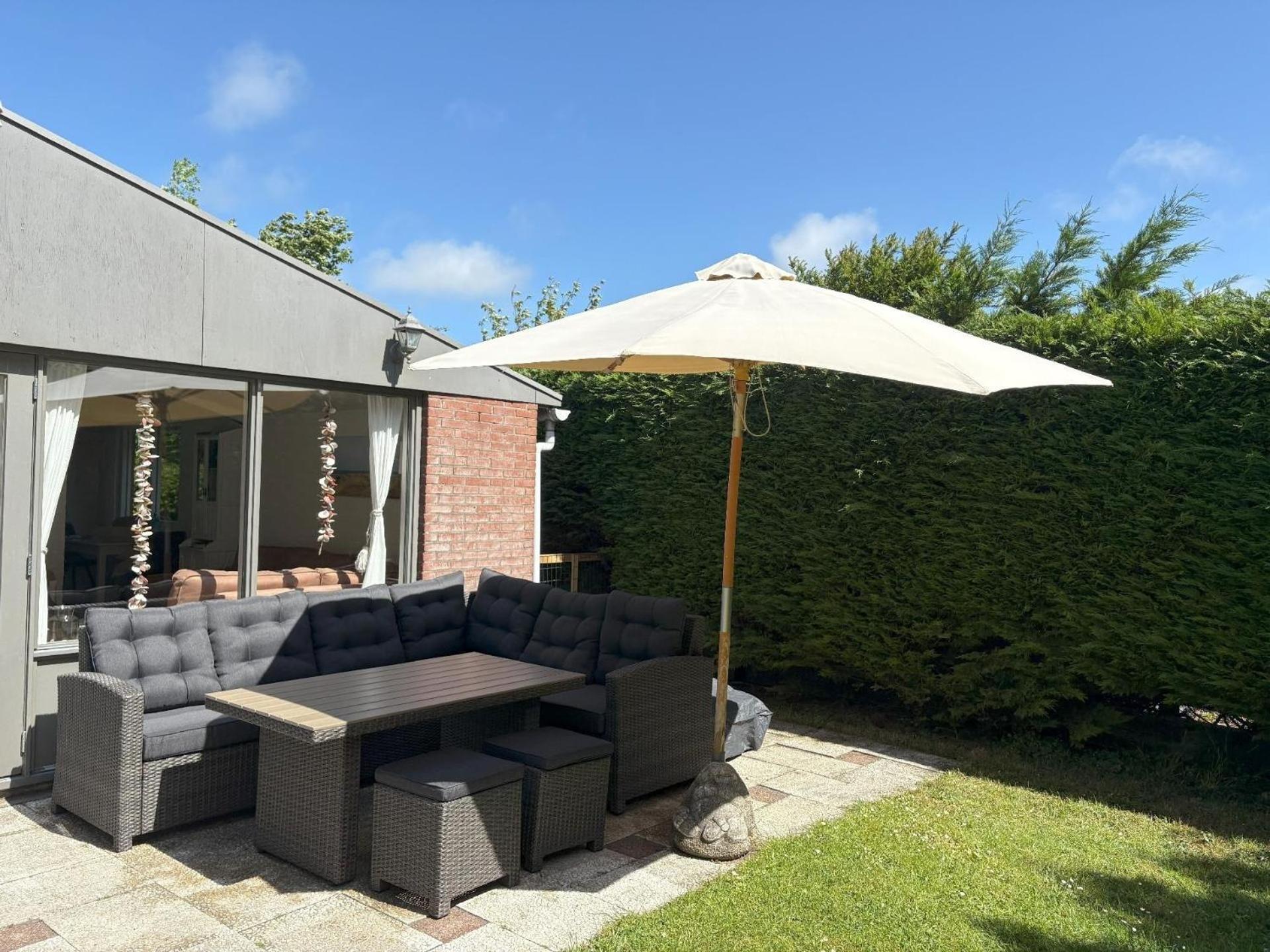 Gemuetliches, Helles Ferienhaus Mit Privatem Garten In Gepflegtem Ferienpark Warmenhuizen Exterior foto